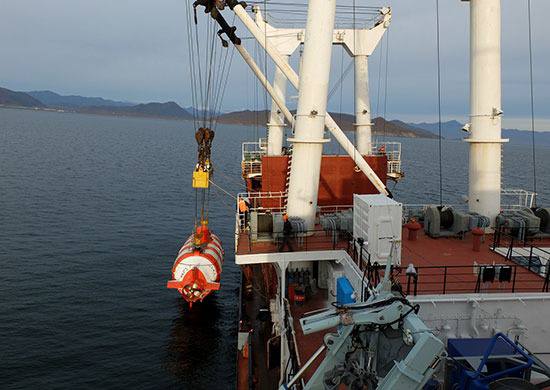 Глубоководный обитаемый аппарат АС-30, построенный корабелами Нижегородской верфи ОСК, совершил контрольное погружение на глубину 200 метров на Камчатке.