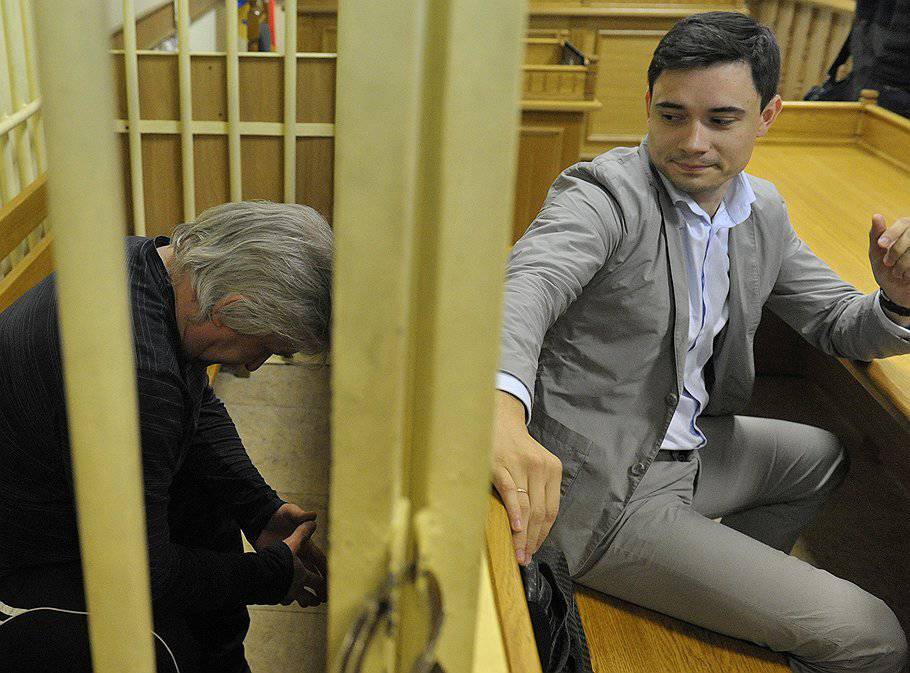 Для раскрытия государственной тайны потребовалось всего $10 млн