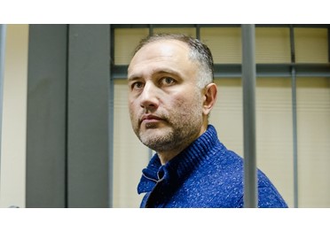 Заместителю главы Петербурга, сознавшемуся в мошеннических схемах, вменяют ещё и взяточничество