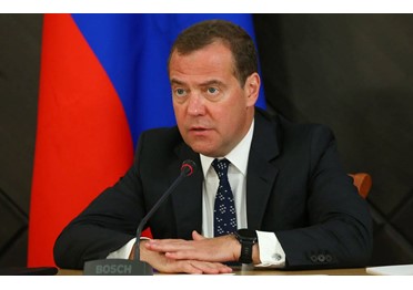 Дмитрий Медведев хочет увидеть изменение законодательства о закупках в конце августа