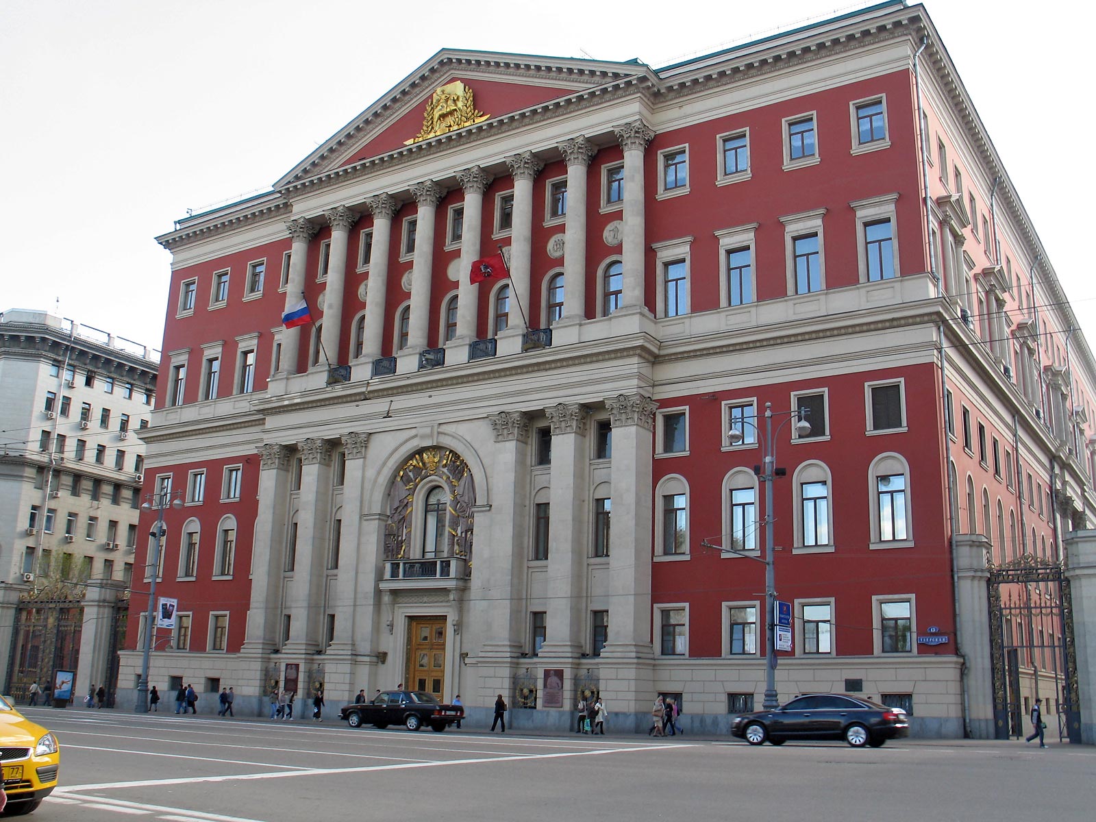 Москва: 47.5 млн рублей на уборку несуществующего снега