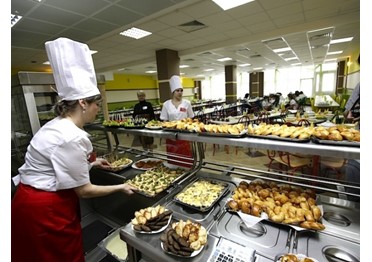 Новый законопроект улучшит качество еды в школах и больницах