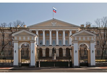 Власти Петербурга планируют привлечь кредитную линию на 15 млрд рублей