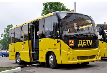 Минпромторгу поручено закупить 2,3 тыс. школьных автобусов у 4 единственных поставщиков