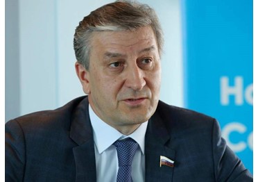 Фаррахов: Госдума проконтролирует исполнение закона о доступе малого бизнеса к льготам