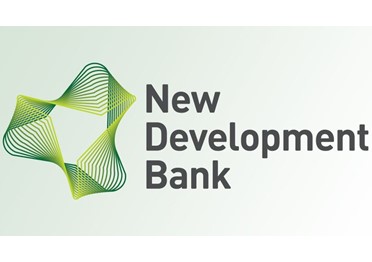 Новый банк одобрил России кредит на 1 миллиард долларов для поддержки медработников 
