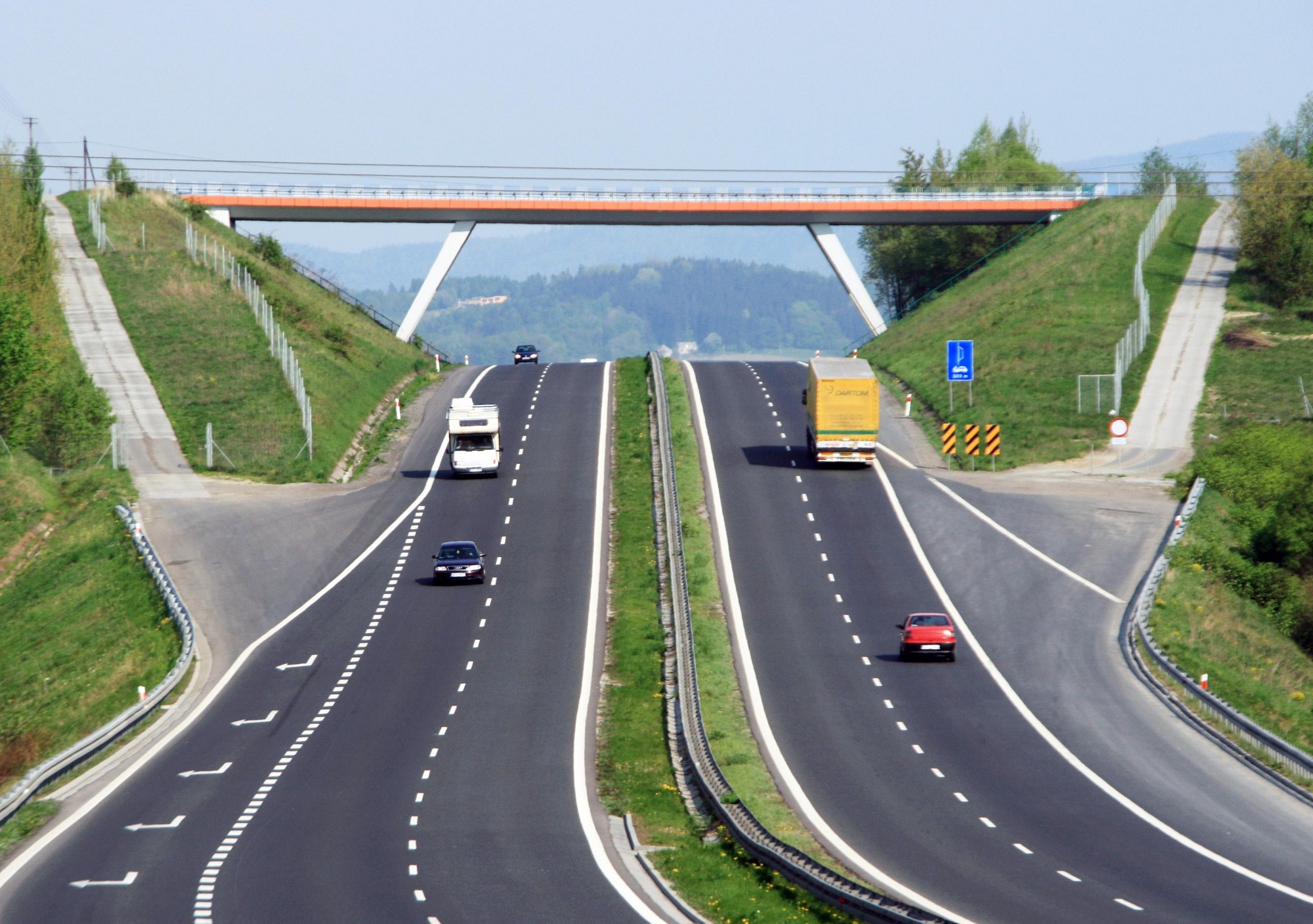Правительство позволит заказчику заключать долгосрочные контракты на обслуживание дорог
