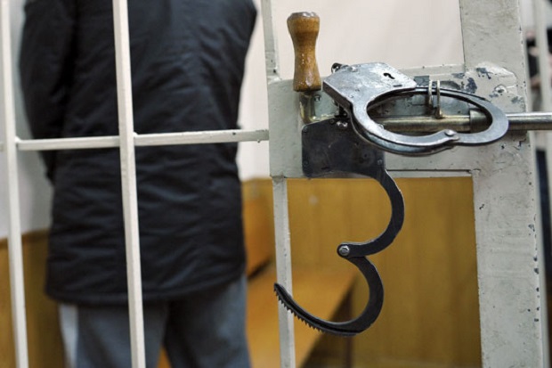 Подозреваемый на мошенничестве с миллиардным госконтрактом Минобороны умер в тюрьме