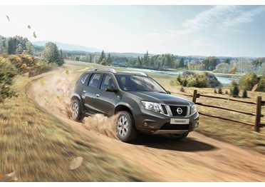 Чиновникам из оренбургского Минобра запретили ездить на новом Nissan Terrano