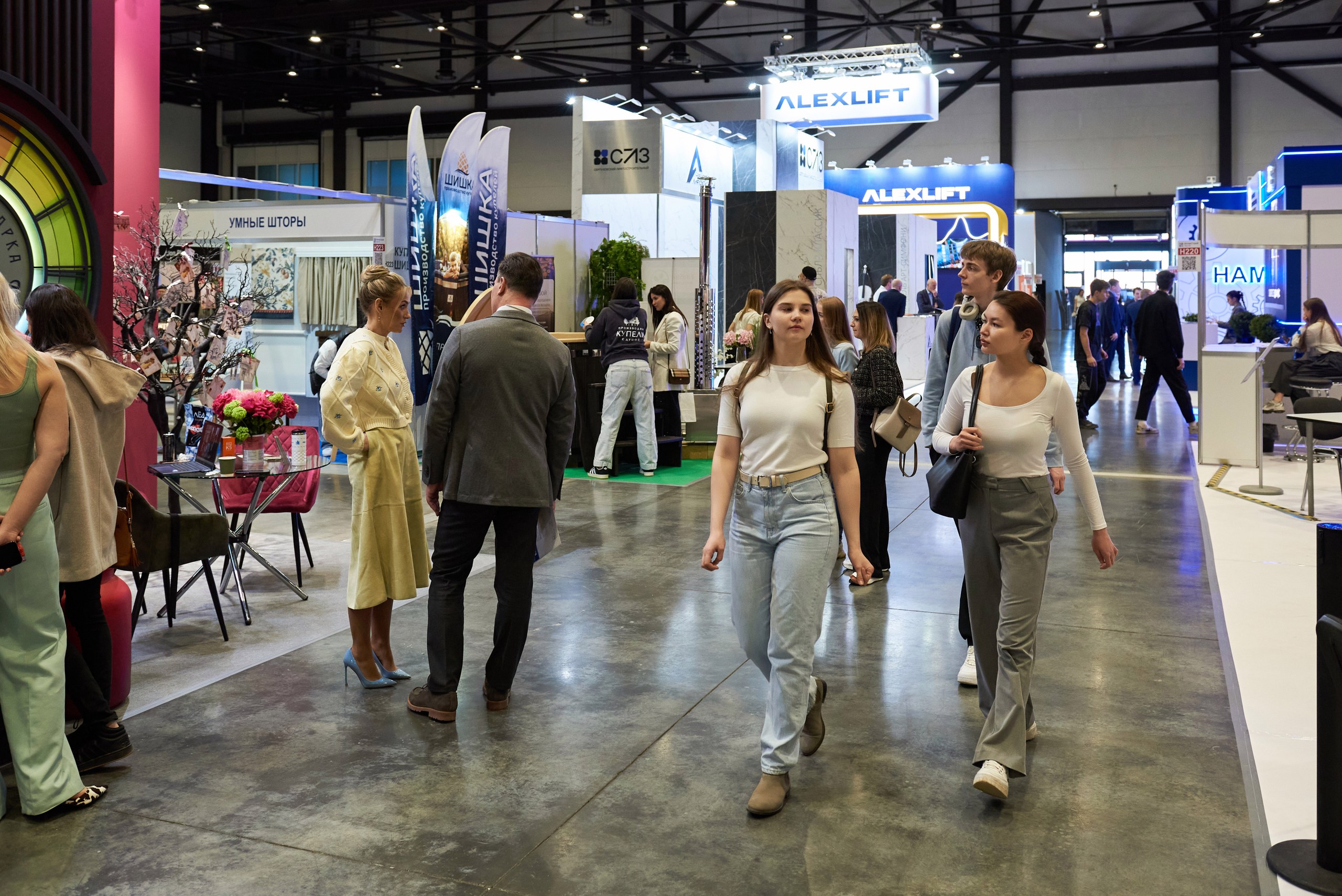 С 15 по 17 апреля 2025 года в Санкт-Петербурге, КВЦ «Экспофорум» прошла знаковая Международная выставка «ИнтерСтройЭкспо. Строительство. Дизайн. Реставрация».  