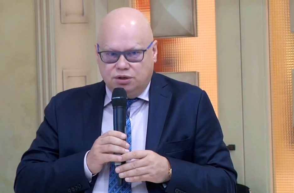 Алексей Лавров: основная задача 2022 — введение в действие новаций оптимизационного закона и мониторинг правоприменительной практики Алексей Лавров: основная задача 2022 — введение в действие новаций оптимизационного закона и мониторинг правоприменительной практики