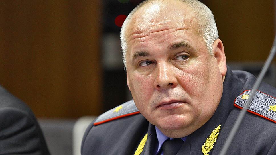 Виктор Трутнев, как бывший глава угрозыска столицы, обвиняется в передаче 70 тысяч долларов сотрудникам ФСБ