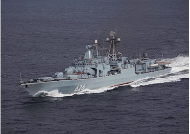 БПК «Вице-адмирал Кулаков» отработал в Баренцевом море задачи спасательной подготовки