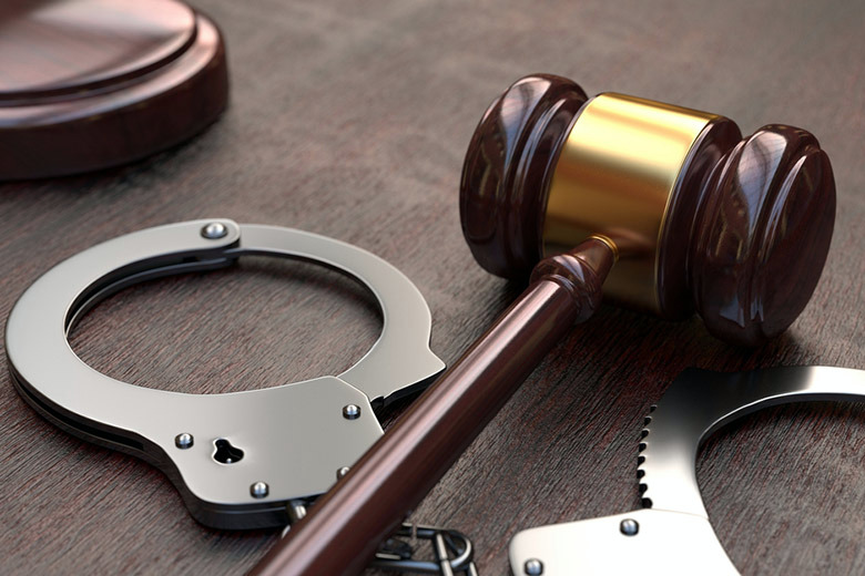 Один из фигурантов дела о хищении 1 млрд рублей получил три года