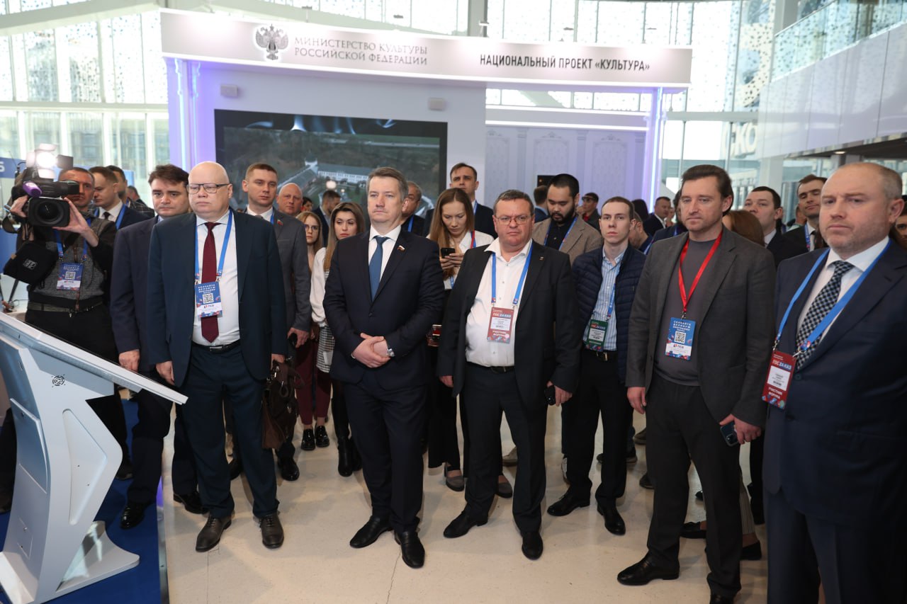 XVIII Всероссийский Форум-выставка «ГОСЗАКАЗ-2022» начался с обхода XVIII Всероссийский Форум-выставка «ГОСЗАКАЗ-2022» начался с обхода