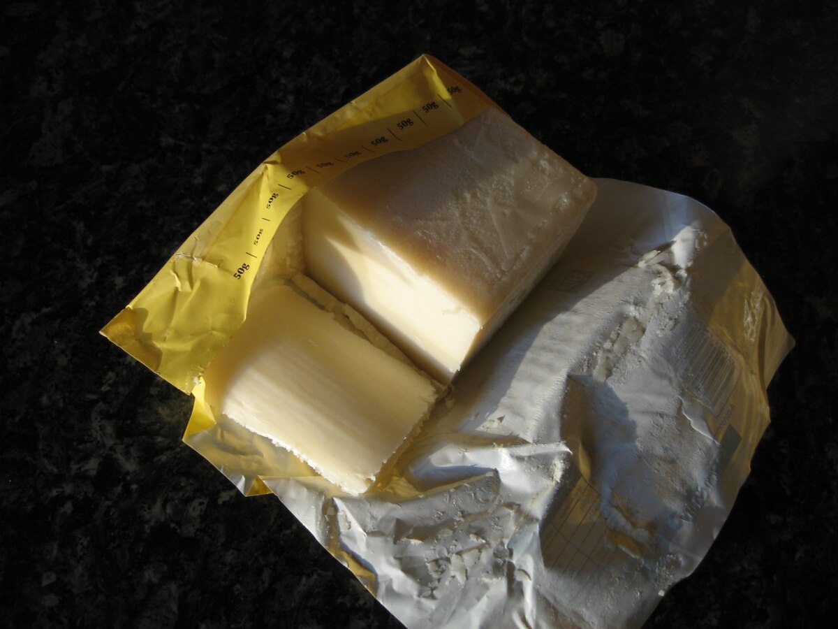 В Россельхознадзоре заявили о невозможности бороться с пальмовым маслом и фальсификатом.