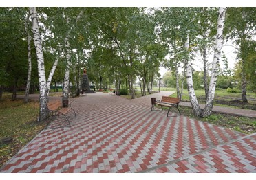 В городе Алейске Алтайского края по нацпроекту «Жилье и городская среда» построили парк