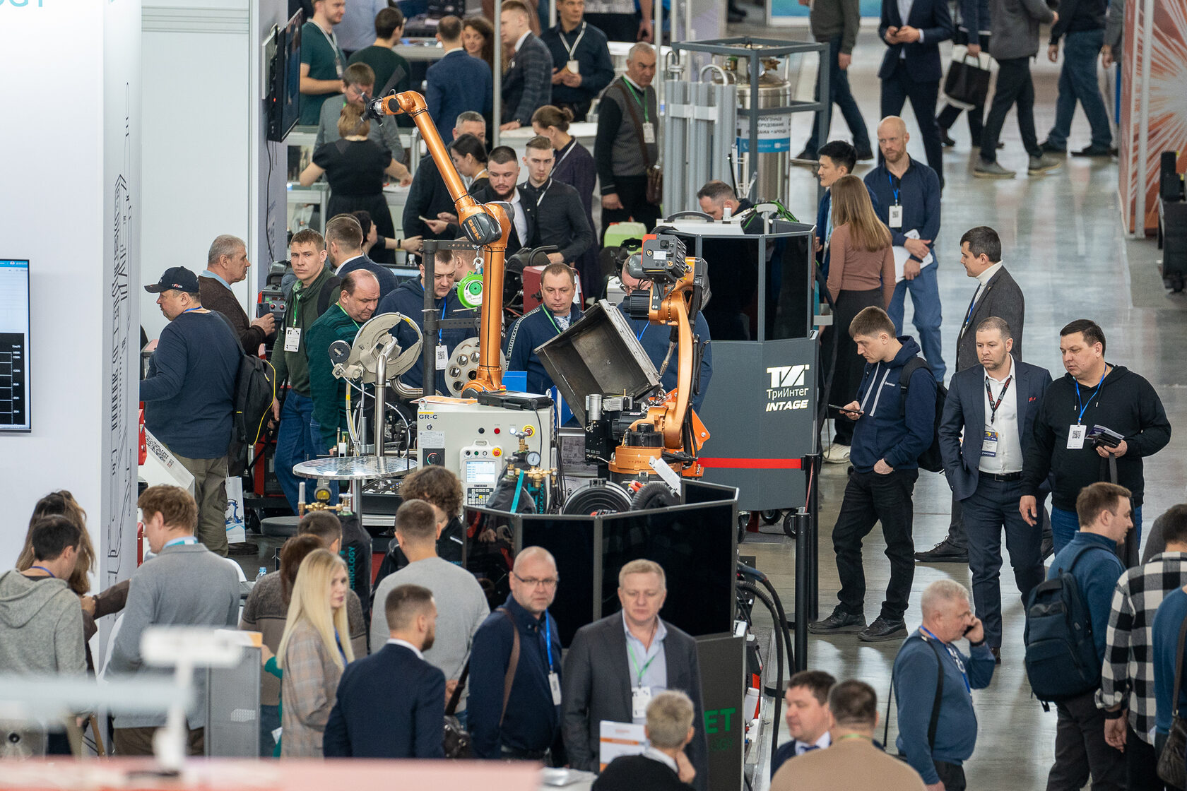 Крупнейшие на Урале: в Екатеринбурге промышленные выставки посетили свыше 9000 человек