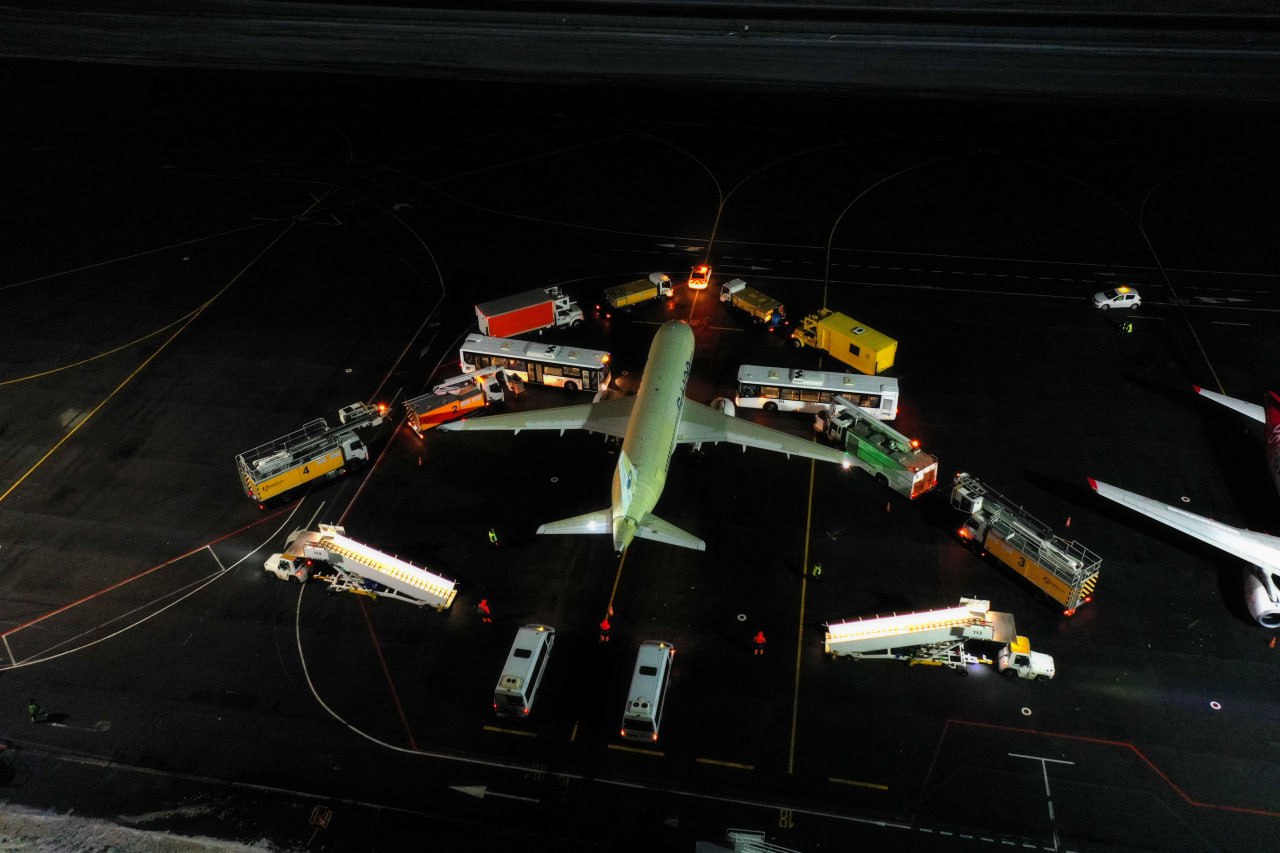  Импортозамещенный «Суперджет» создал в Жуковском праздничное настроение.