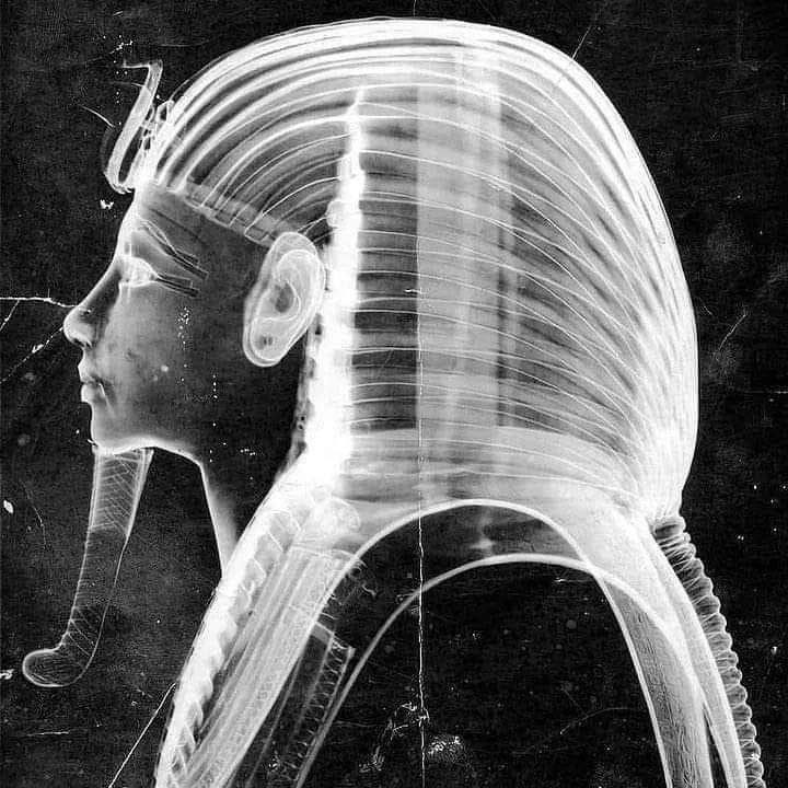 Рентгеновское исследование Золотой маски Тутанхамона показало неожиданные результаты 