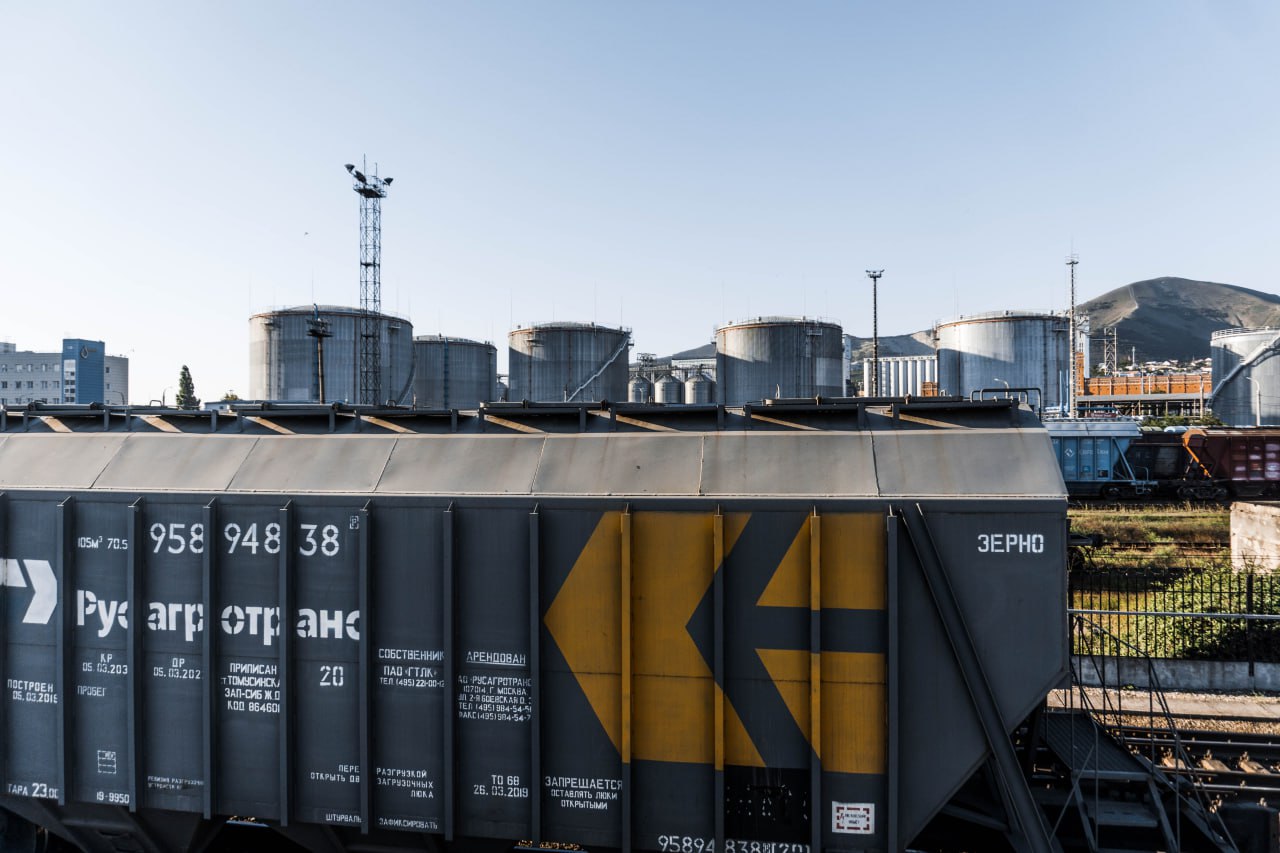 Россия осуществила первую поставку зерна в Армению по новому железнодорожному маршруту через Азербайджан