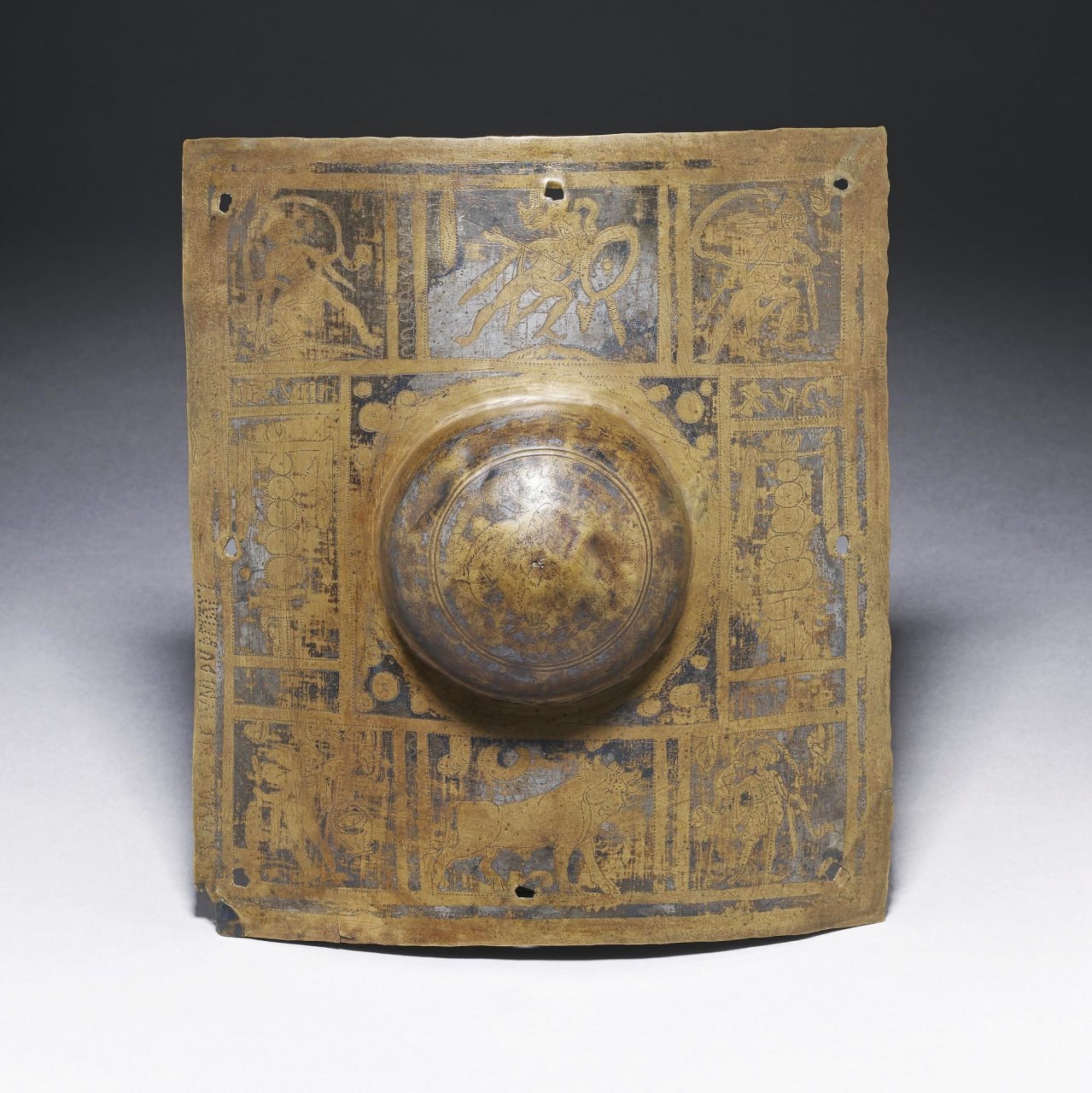 Ну раз у скутума из Дура-Европос нет умбона