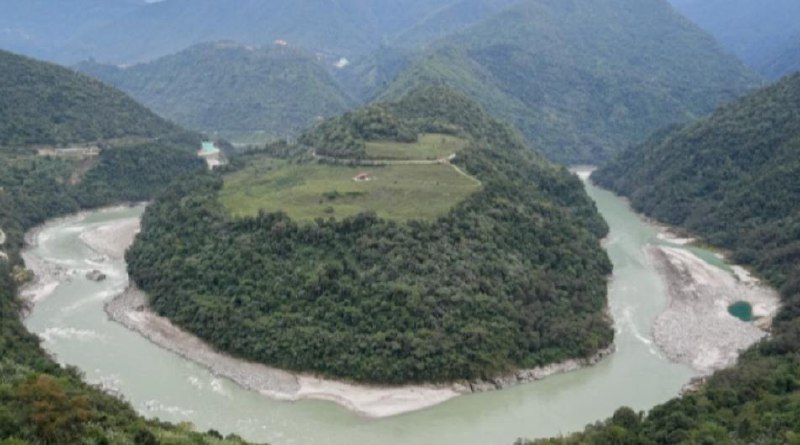 Проект китайской ГЭС в нижнем течении реки Ярлунг Цангпо может стать источником новой напряженности между Китаем и Индией из-за влияния на водные потоки в регионее 