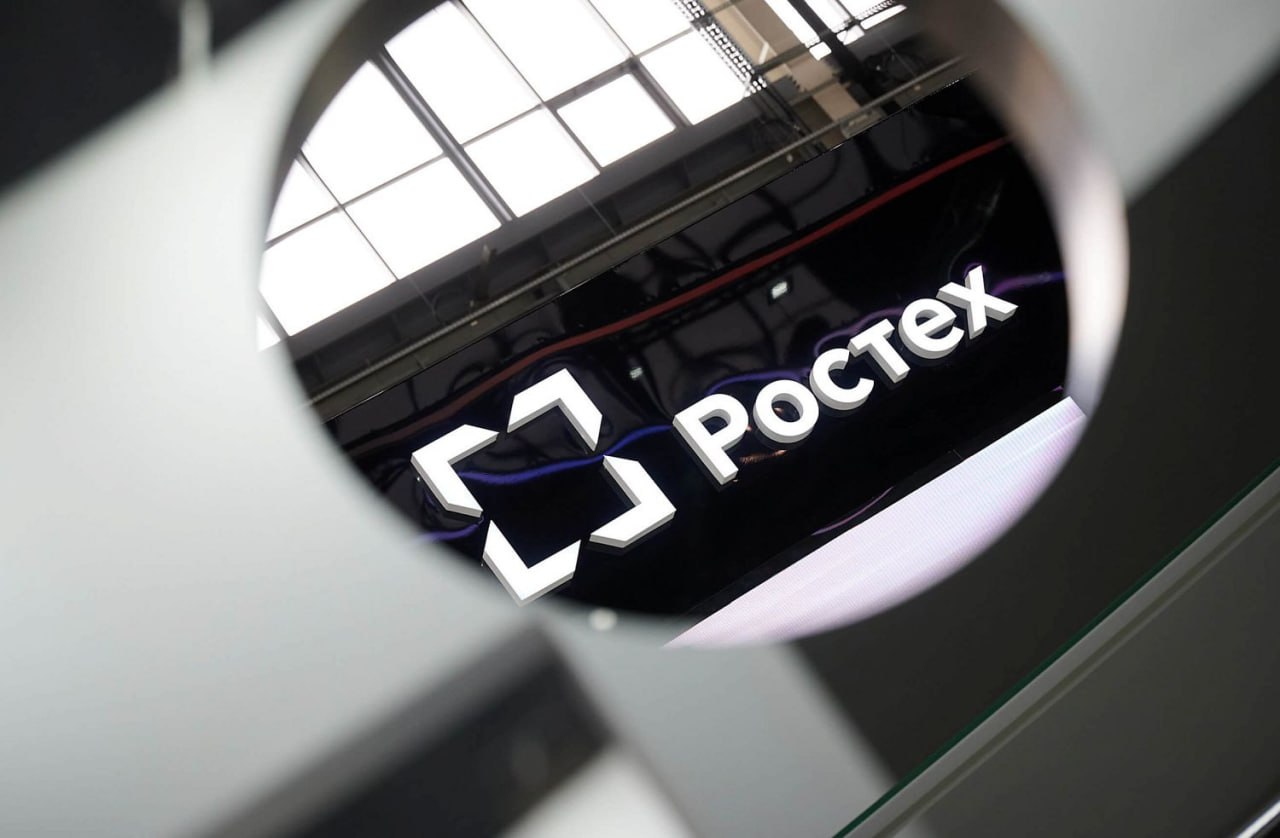  Ростех поделился опытом внедрения отечественных цифровых решений в авиаотрасли.