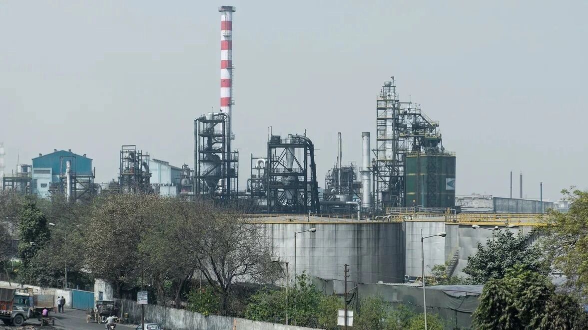 НПЗ Индии хотят пояснений по угрозам Трампа ввести штрафы за покупку нефти из РФ
