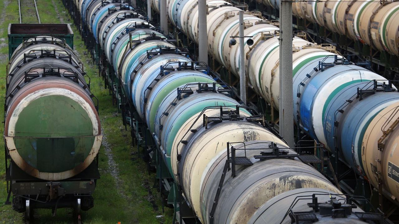 В ЕАЭС обнуляют импортные пошлины на бензин, дизельное, судовое и авиационное топливо