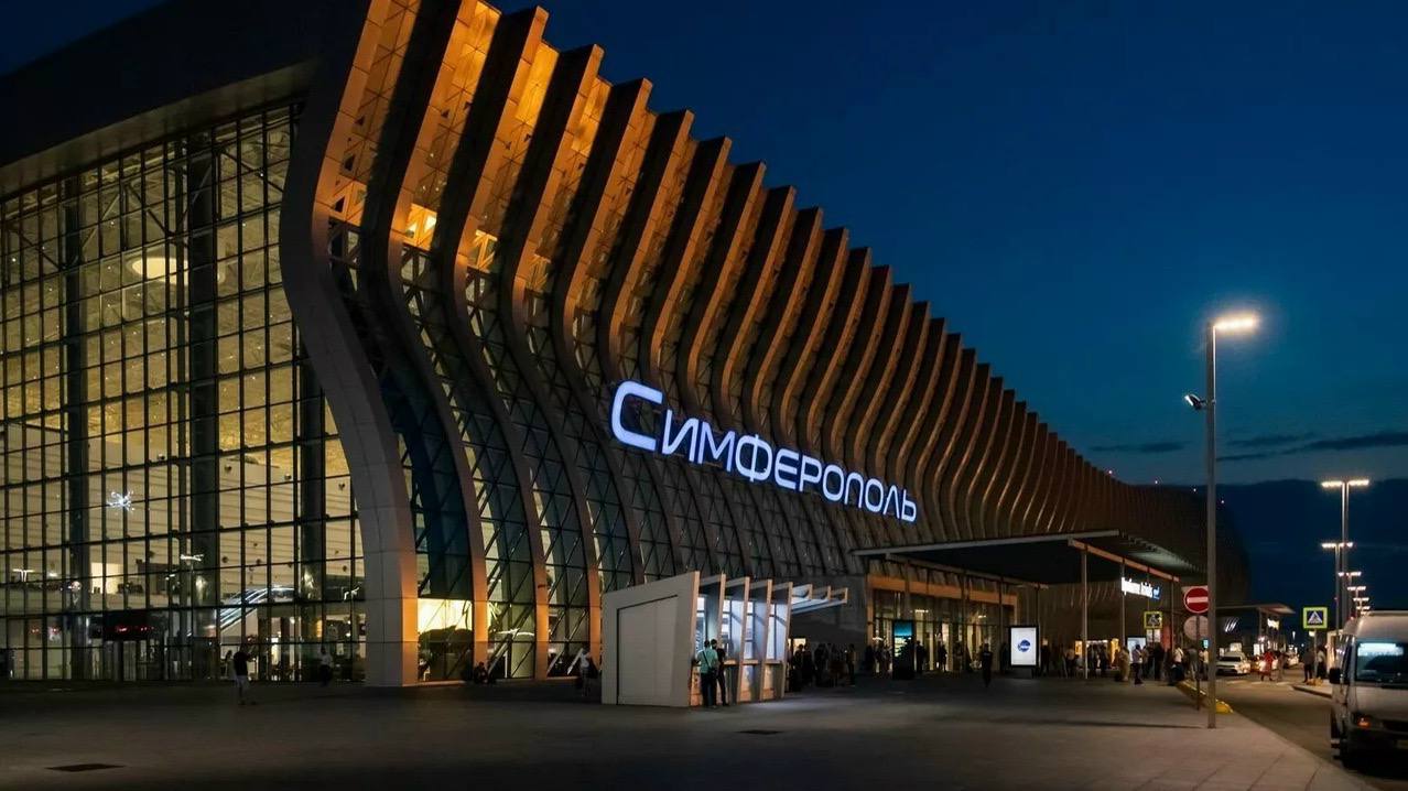Работу аэропорта "Симферополь" после возобновления авиасообщения синхронизируют с транспортной и курортной инфраструктурой. 